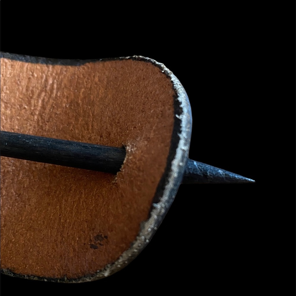 Vintage Handmade Artisan Wooden & Leather Hair Accessory - Picture 3 of 6